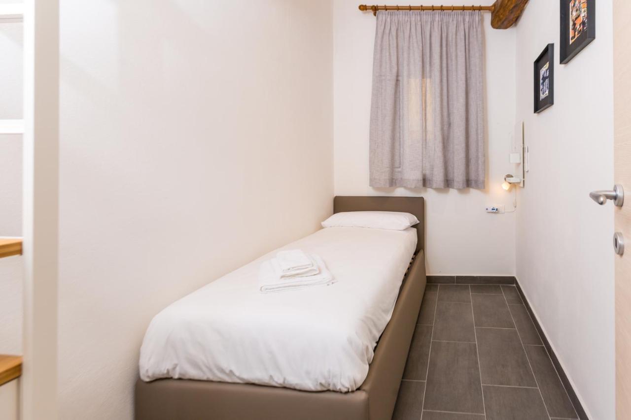 Mosina Apartments Palermo Exterior photo